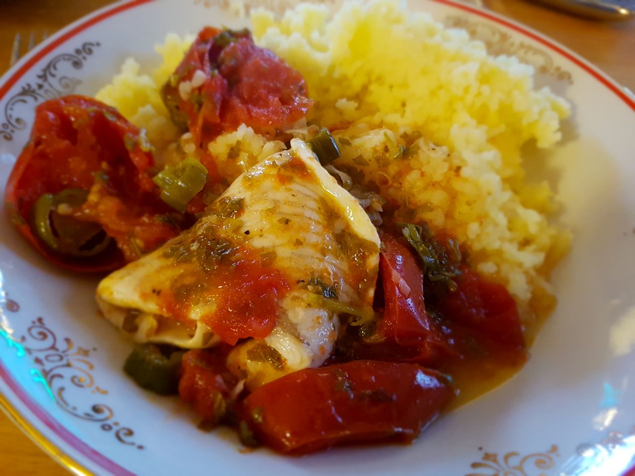 Fisk i tomatsås